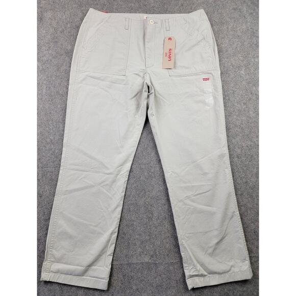 Levis Pants Womens 33 Tan Beige Straight Leg Casual Utility Chino NWT - Picture 1 of 16